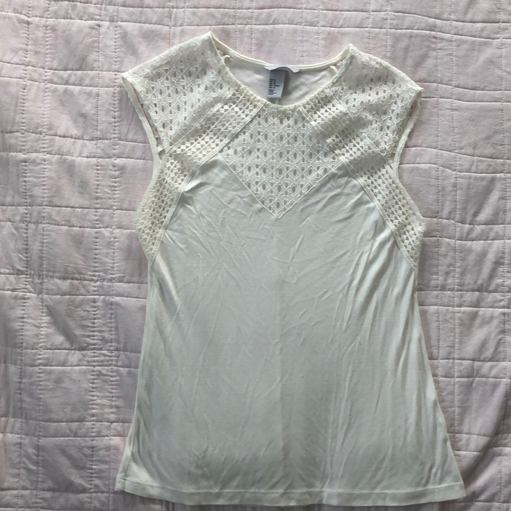 Lace top sleeves tee